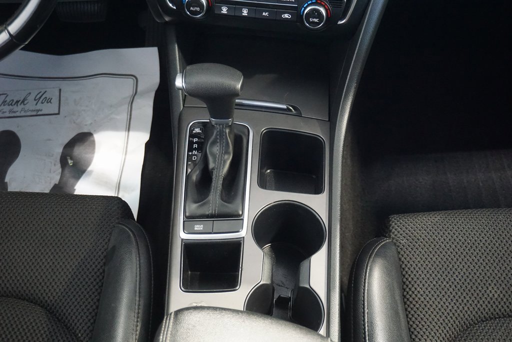 Used 2019 Kia Optima S image 31