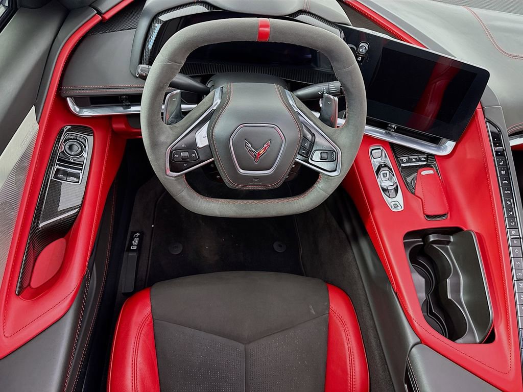 Used 2020 Chevrolet Corvette Stingray Premium Cpe w/ 3LT Preferred Equipment Group image 18