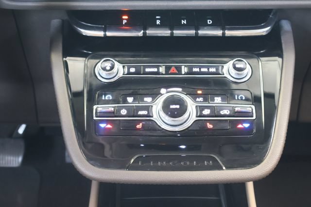 Used 2020 Lincoln Corsair FWD w/ Equipment Group 101A image 19