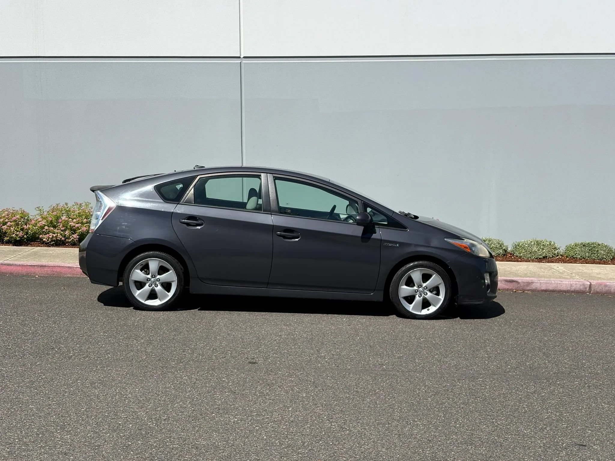 Used 2010 Toyota Prius Five FWD image 7