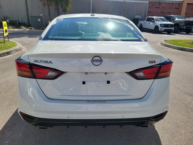 Certified 2025 Nissan Altima 2.5 SR w/ SR Premium Package image 6