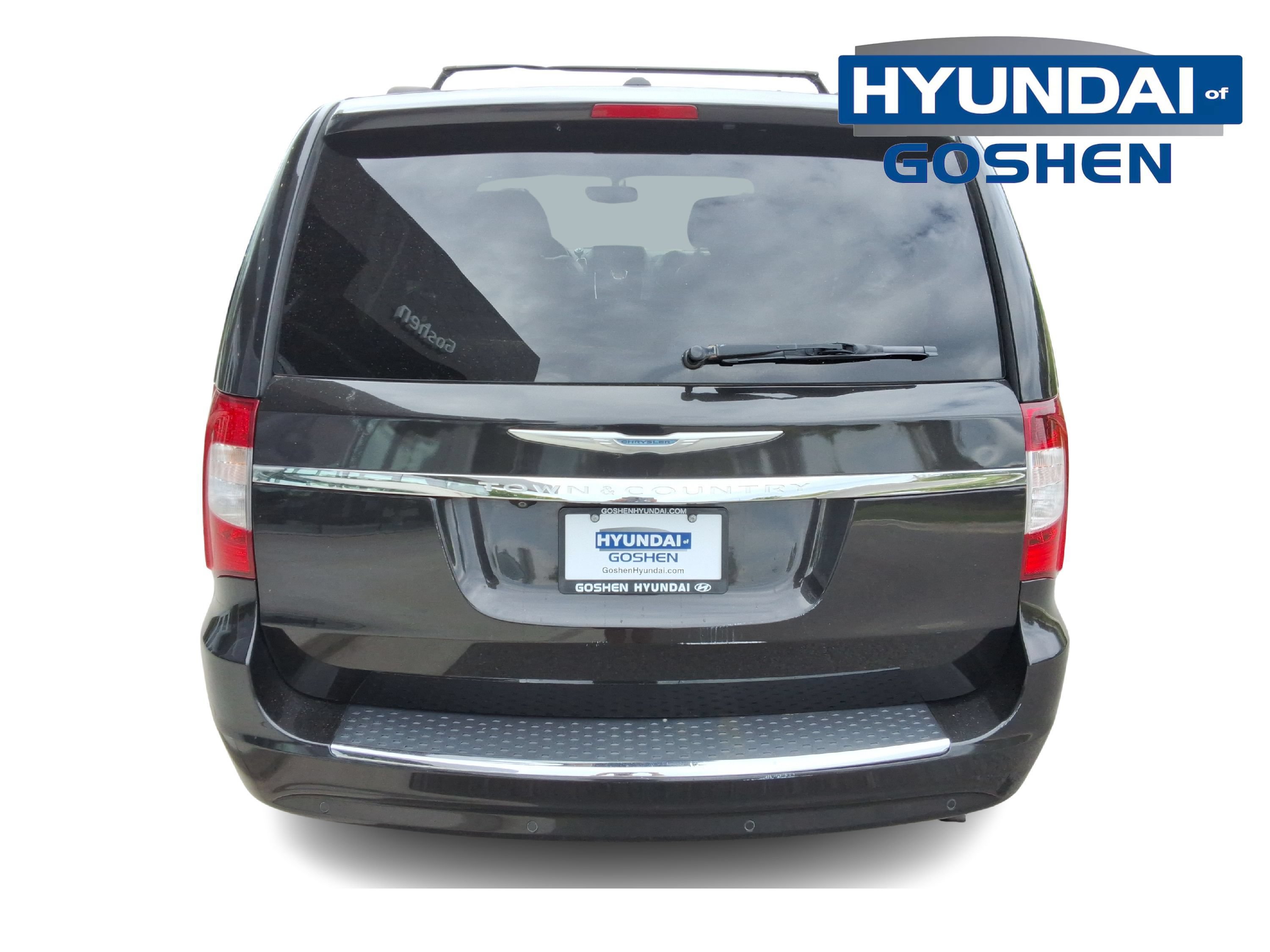 Used 2014 Chrysler Town & Country Touring-L FWD image 7