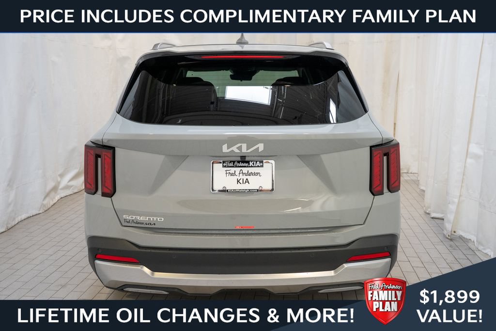 New 2026 Kia Sorento S w/ S Panoramic Sunroof Package FWD image 5