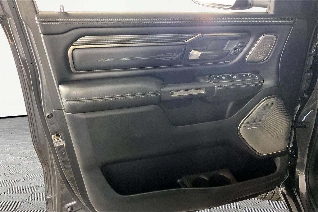 Used 2021 RAM 1500 Limited AWD/4WD image 19