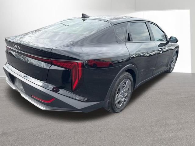 Used 2025 Kia K4 LX image 5