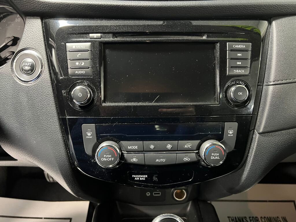 Used 2019 Nissan Rogue SV image 8