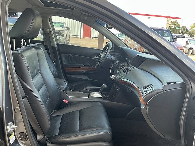 Used 2011 Honda Accord EX-L image 11