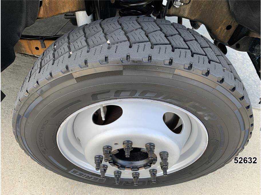 Used 2016 Ford F450 XL w/ Power Equipment Group RWD image 21