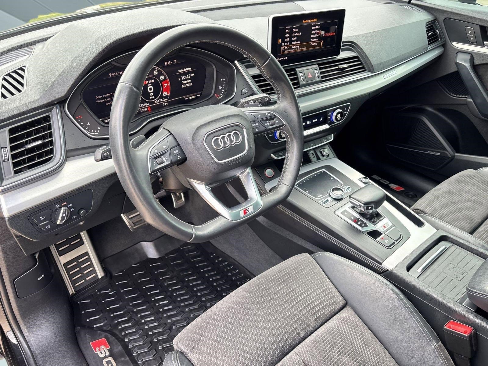 Used 2020 Audi SQ5 Premium Plus w/ Premium Plus Package image 4