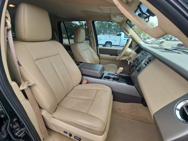 Used 2013 Ford Expedition XLT RWD image 27