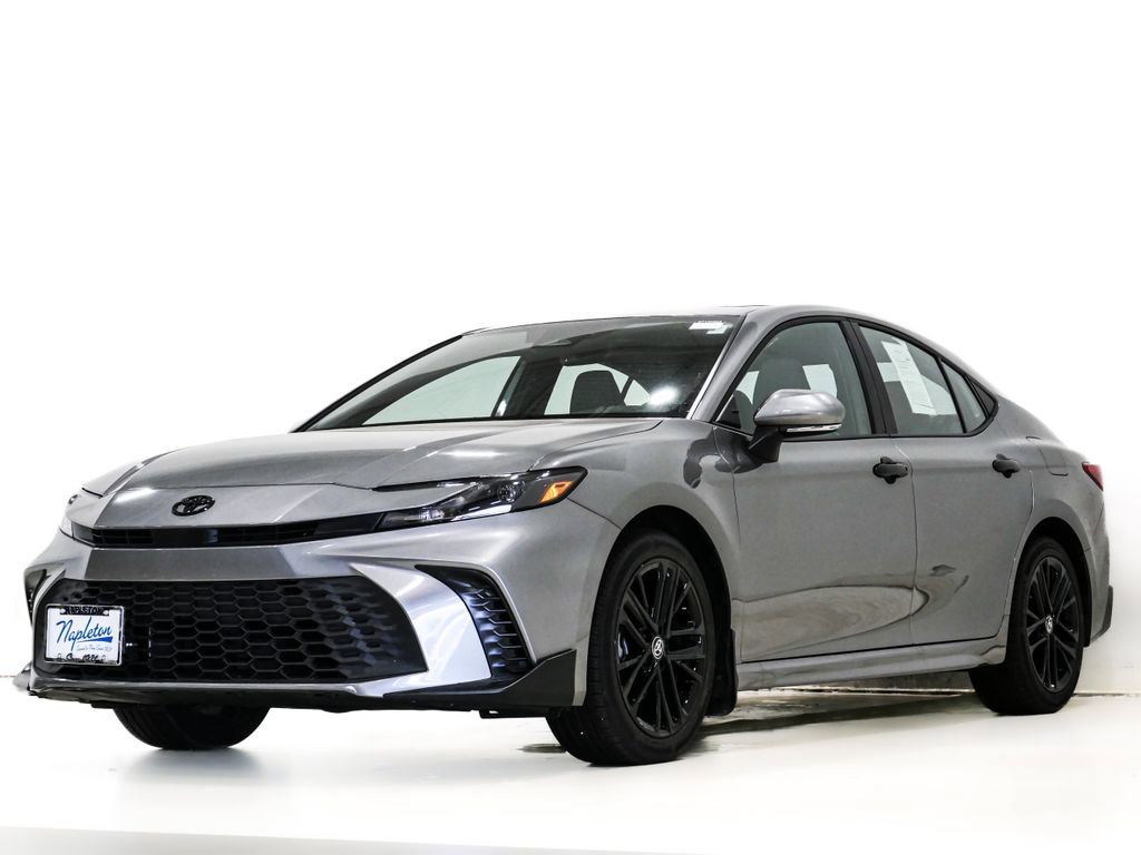 Used 2025 Toyota Camry SE w/ Multimedia Upgrade Package