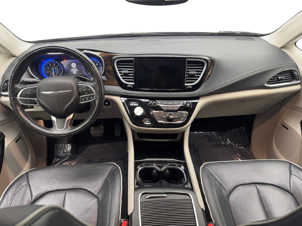 Used 2022 Chrysler Pacifica Limited FWD image 56