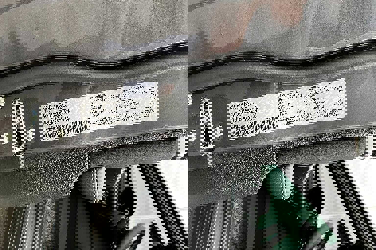 New 2025 Jeep Grand Cherokee L Limited w/ Luxury Tech Group II image 27