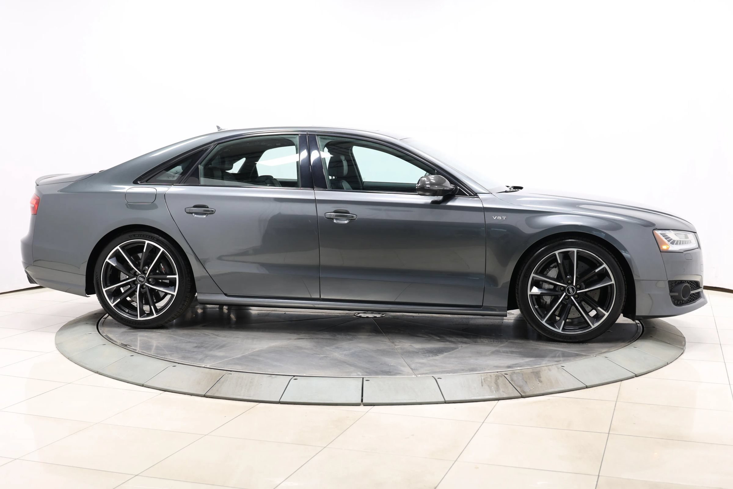 Used 2016 Audi S8 Plus AWD/4WD image 72