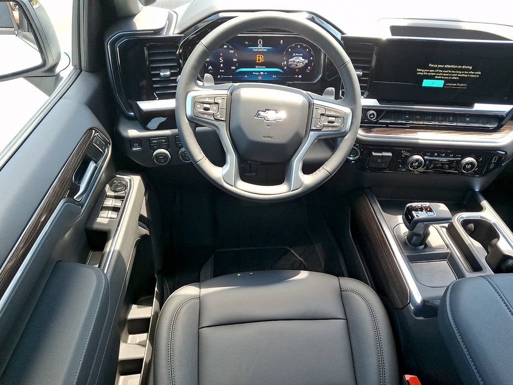 New 2026 Chevrolet Silverado 1500 RST w/ Redline Edition AWD/4WD image 7