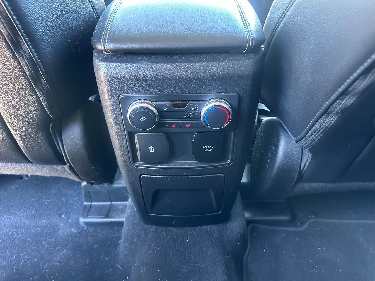 Used 2022 Ford Explorer Limited w/ Equipment Group 301A RWD image 22