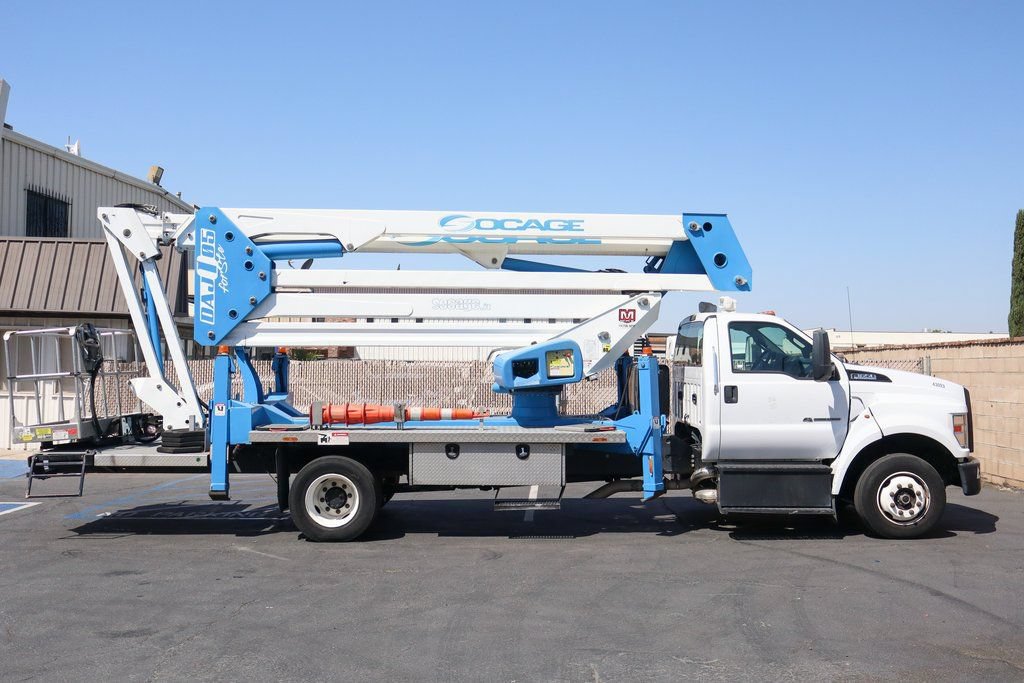 Used 2019 Ford F650 2WD Regular Cab Super Duty image 10