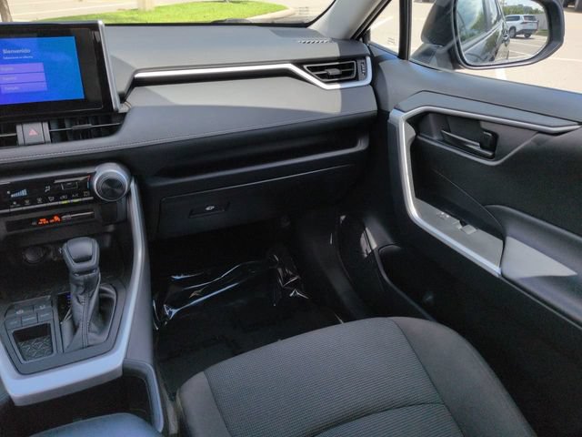 Certified 2023 Toyota RAV4 LE FWD image 17
