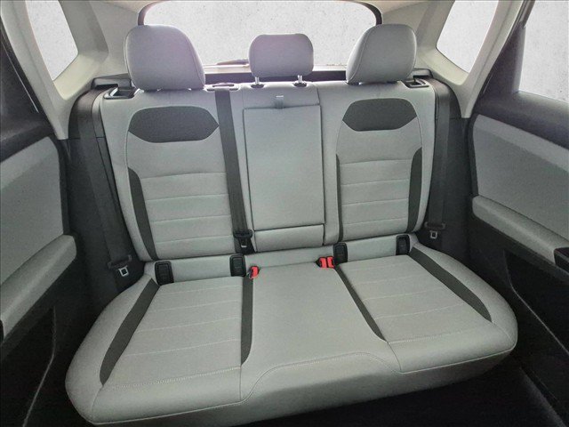 Used 2022 Volkswagen Taos SE FWD image 24