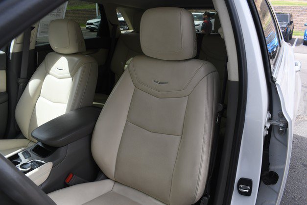 Used 2021 Cadillac XT5 Premium Luxury AWD/4WD image 17
