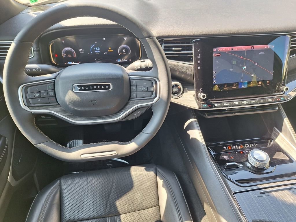 Used 2022 Jeep Wagoneer Series II image 23