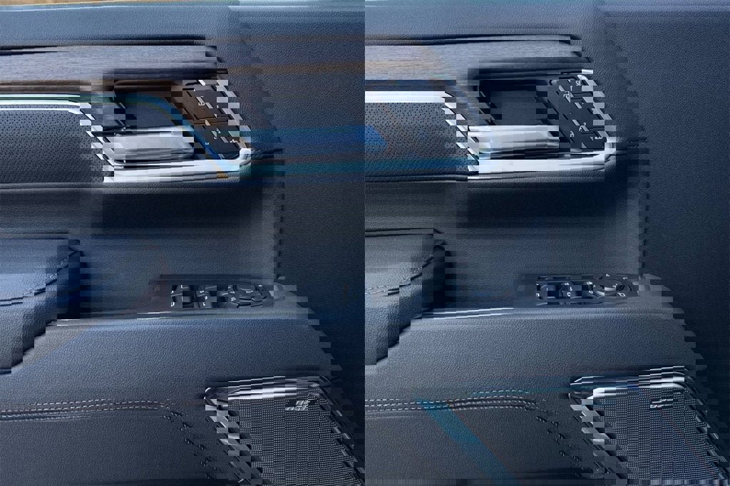 New 2025 Chevrolet Silverado 3500 High Country w/ High Country Premium Package image 11