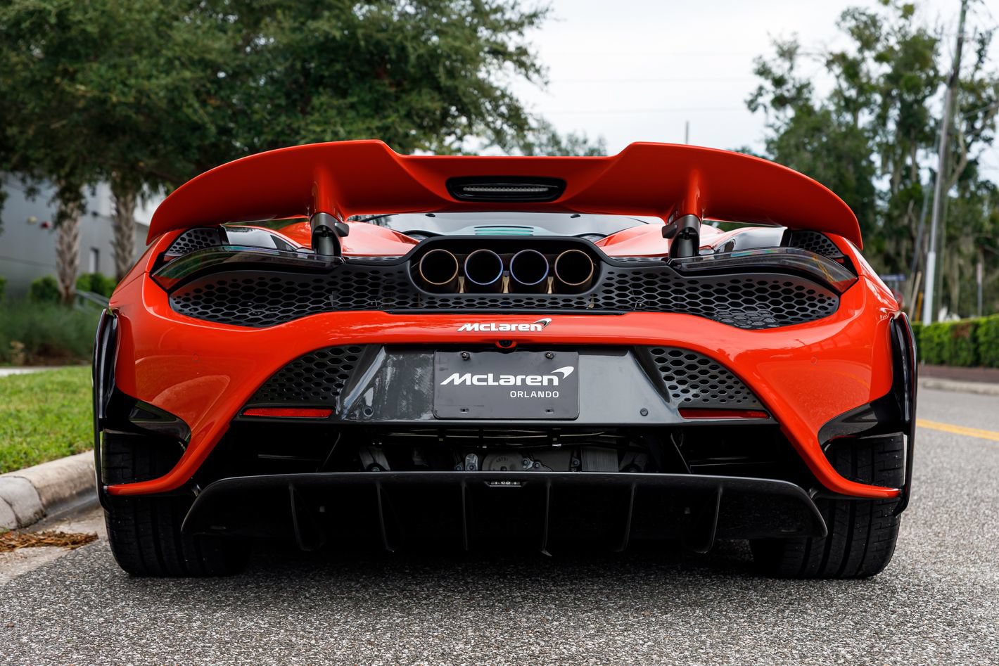 Used 2021 McLaren 765LT RWD image 14