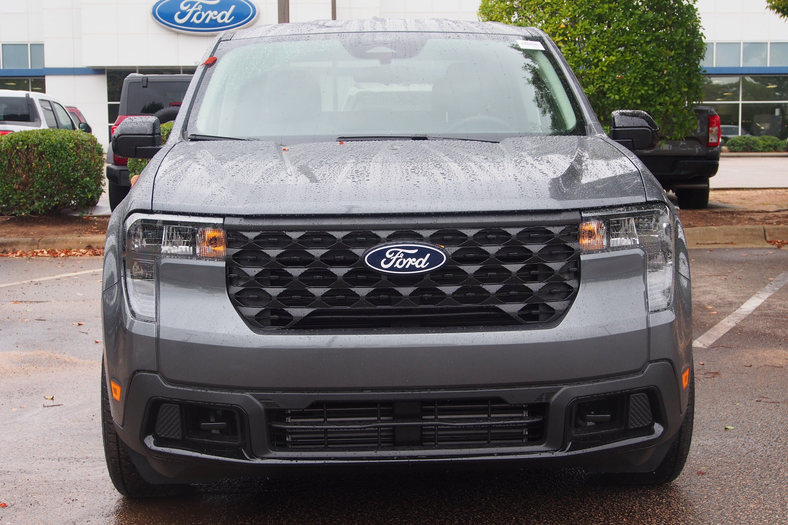 New 2026 Ford Maverick XLT w/ XLT Luxury Package AWD/4WD image 2
