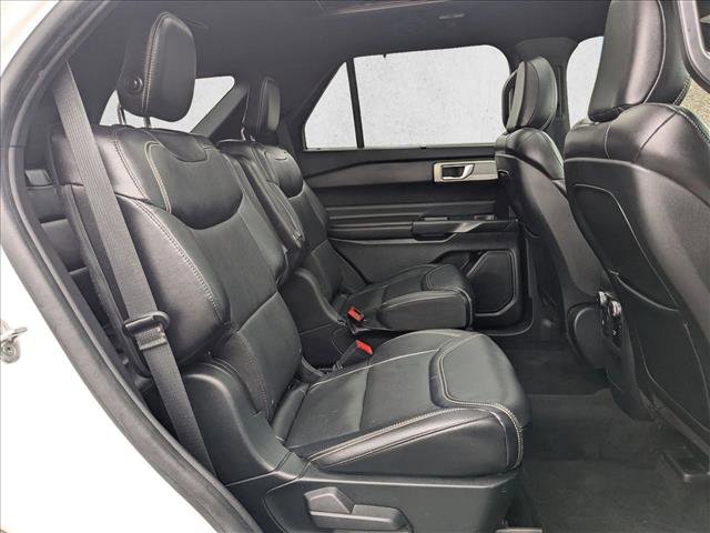 Used 2020 Ford Explorer ST image 28