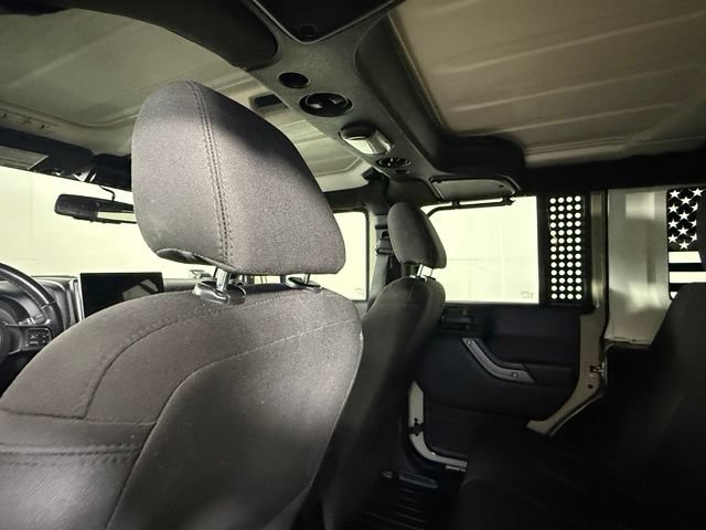 Used 2018 Jeep Wrangler Unlimited Sport S AWD/4WD image 23