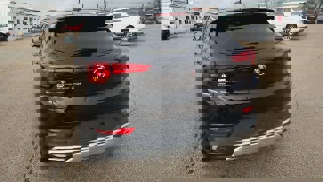 Used 2023 Buick Encore GX Select image 7