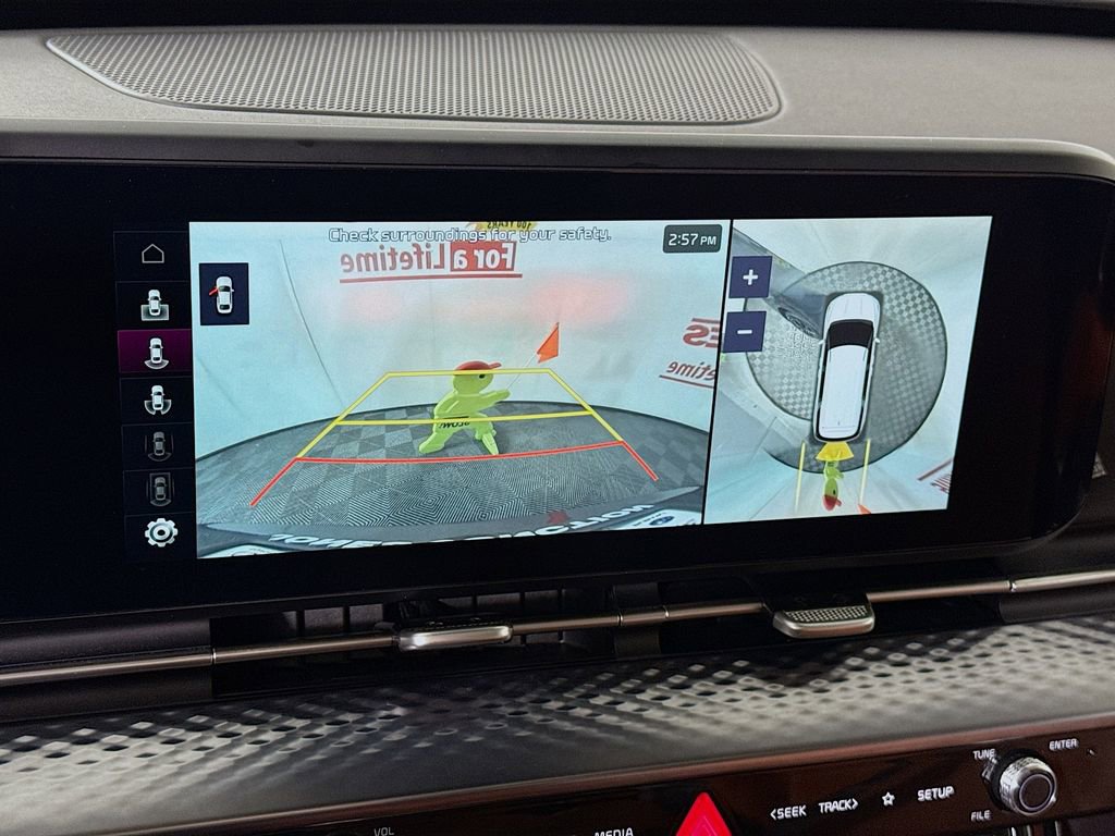 Used 2024 Kia Carnival SX Prestige image 7