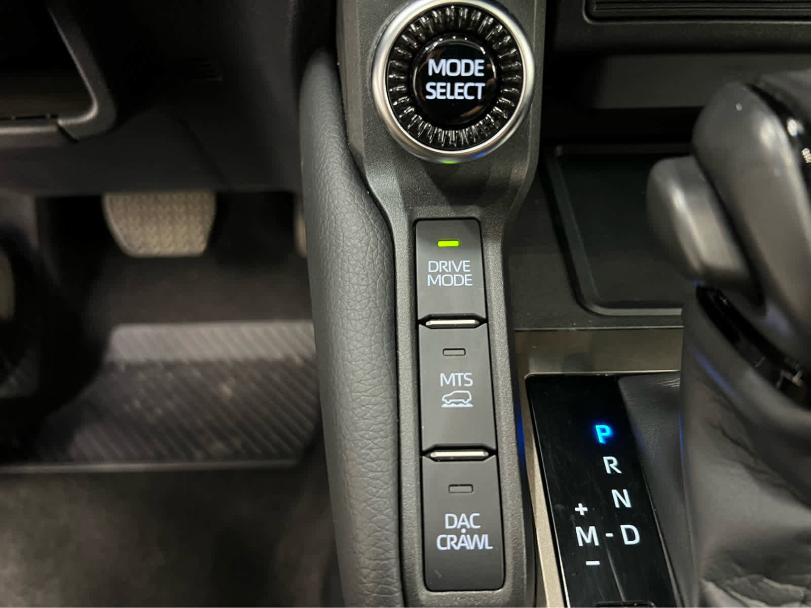 Used 2025 Toyota Land Cruiser image 23