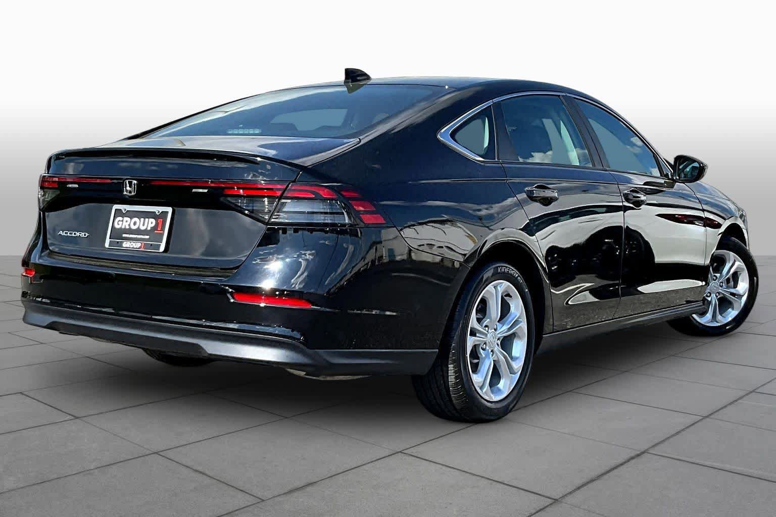 Used 2023 Honda Accord LX image 13