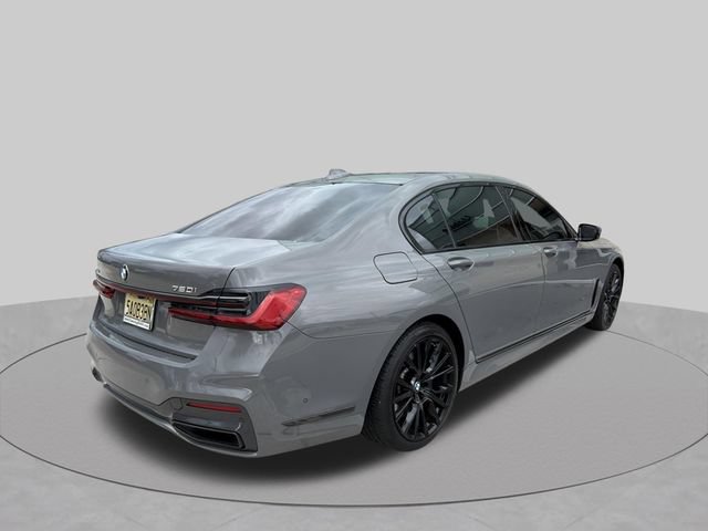 Used 2020 BMW 750i xDrive w/ Executive Package AWD/4WD image 12