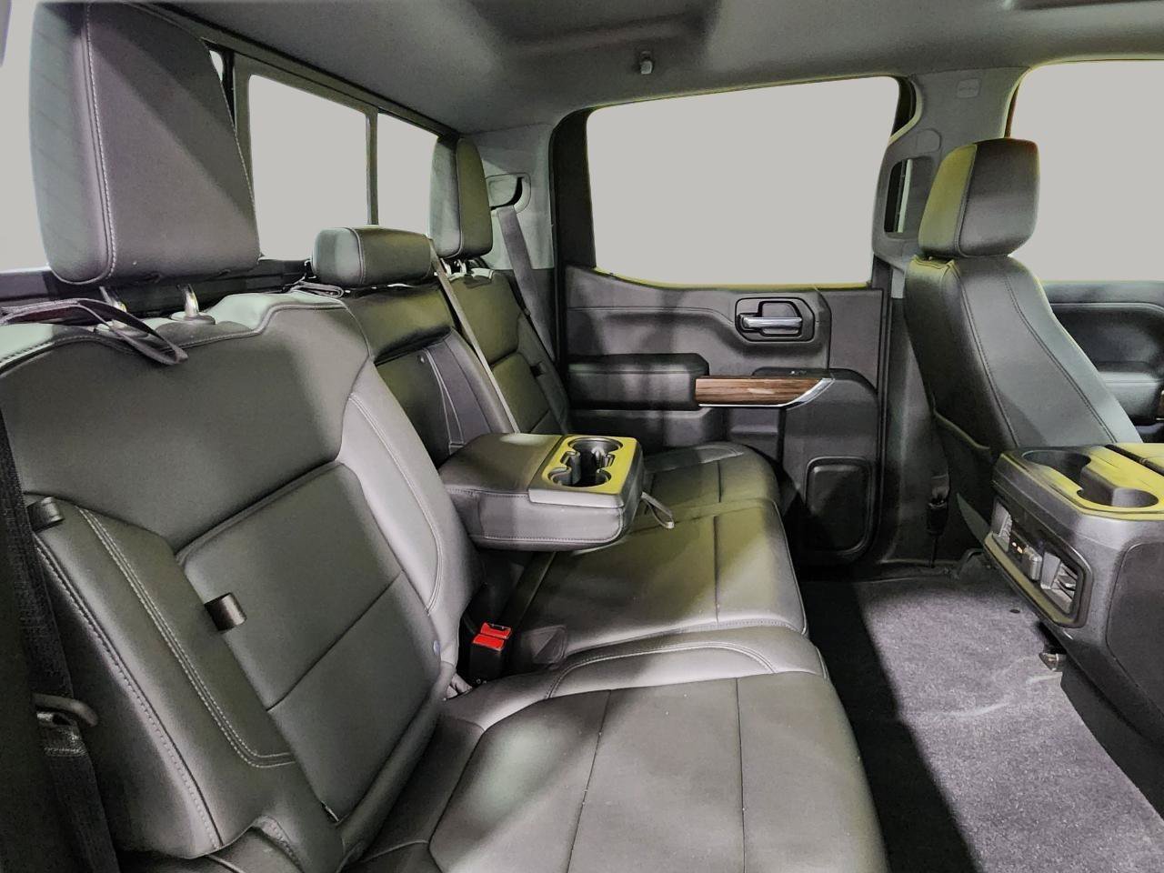 Used 2020 Chevrolet Silverado 1500 LT Trail Boss AWD/4WD image 35