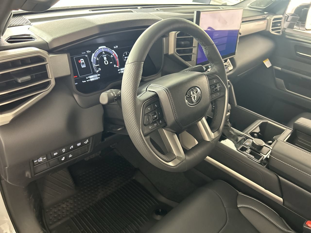 New 2026 Toyota Tundra Limited AWD/4WD image 11