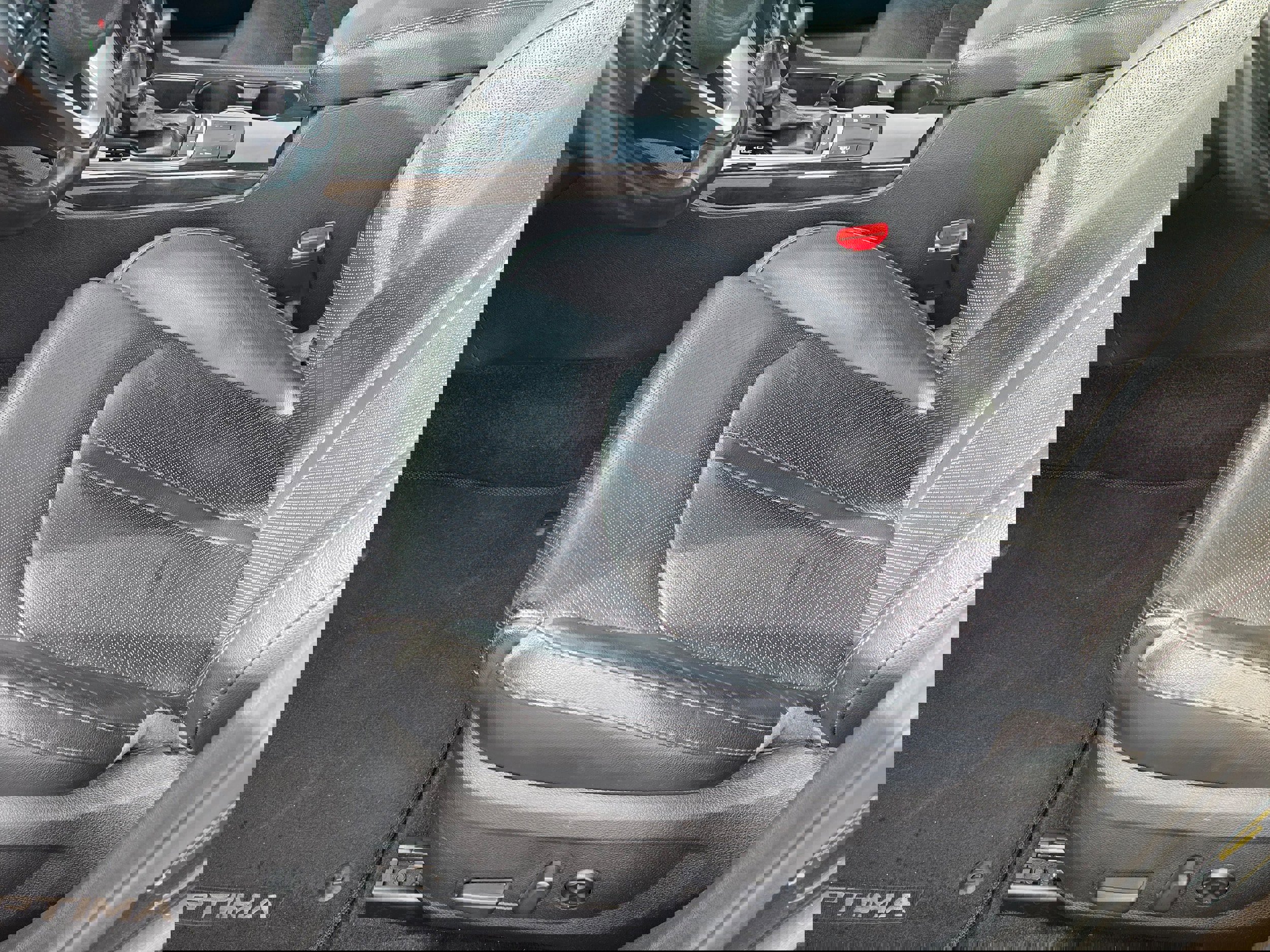 Used 2017 Kia Optima EX w/ Premium Package image 14