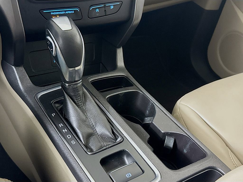 Used 2019 Ford Escape SEL image 17