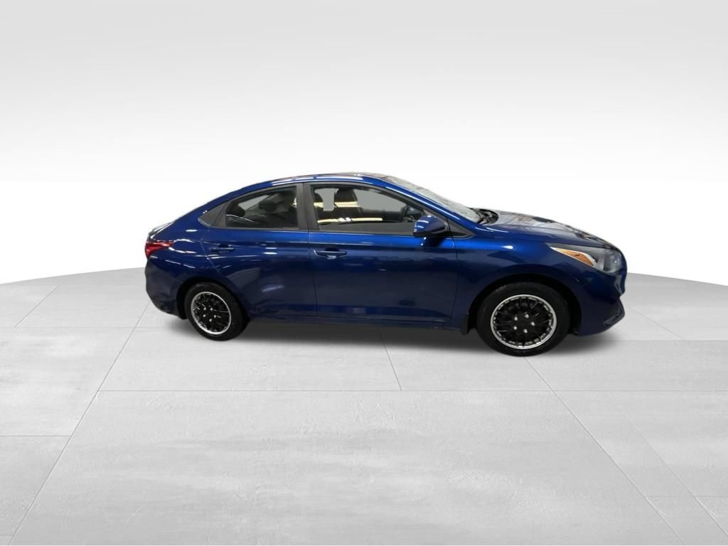 Used 2020 Hyundai Accent SE FWD image 6