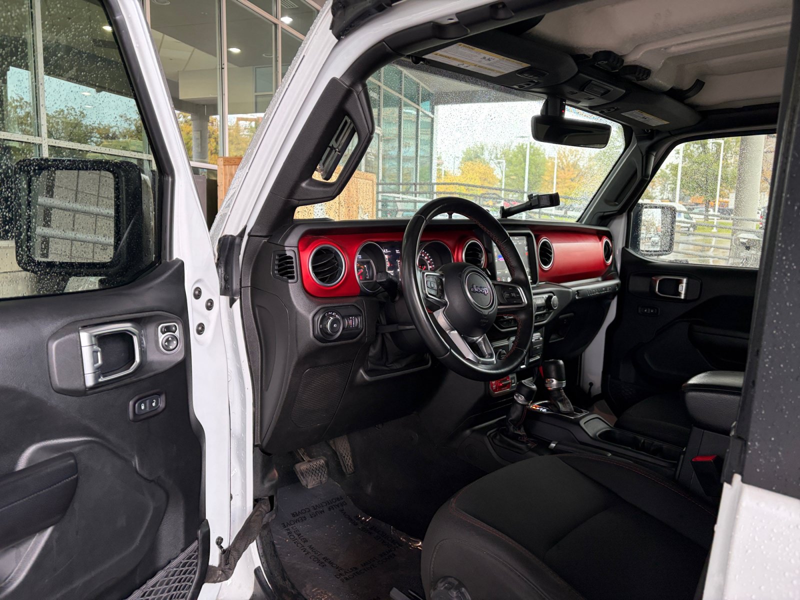 Used 2018 Jeep Wrangler Rubicon AWD/4WD image 10
