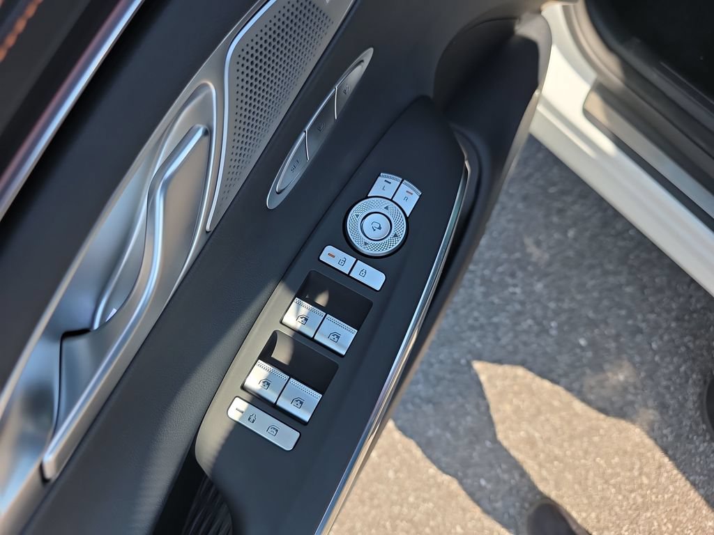 New 2026 Genesis GV70 3.5T Sport Prestige AWD/4WD image 19