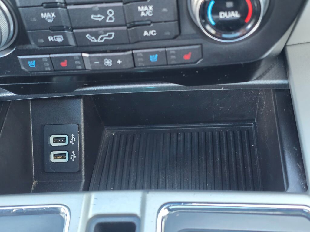 Used 2017 Ford F150 Lariat w/ Equipment Group 502A Luxury image 38