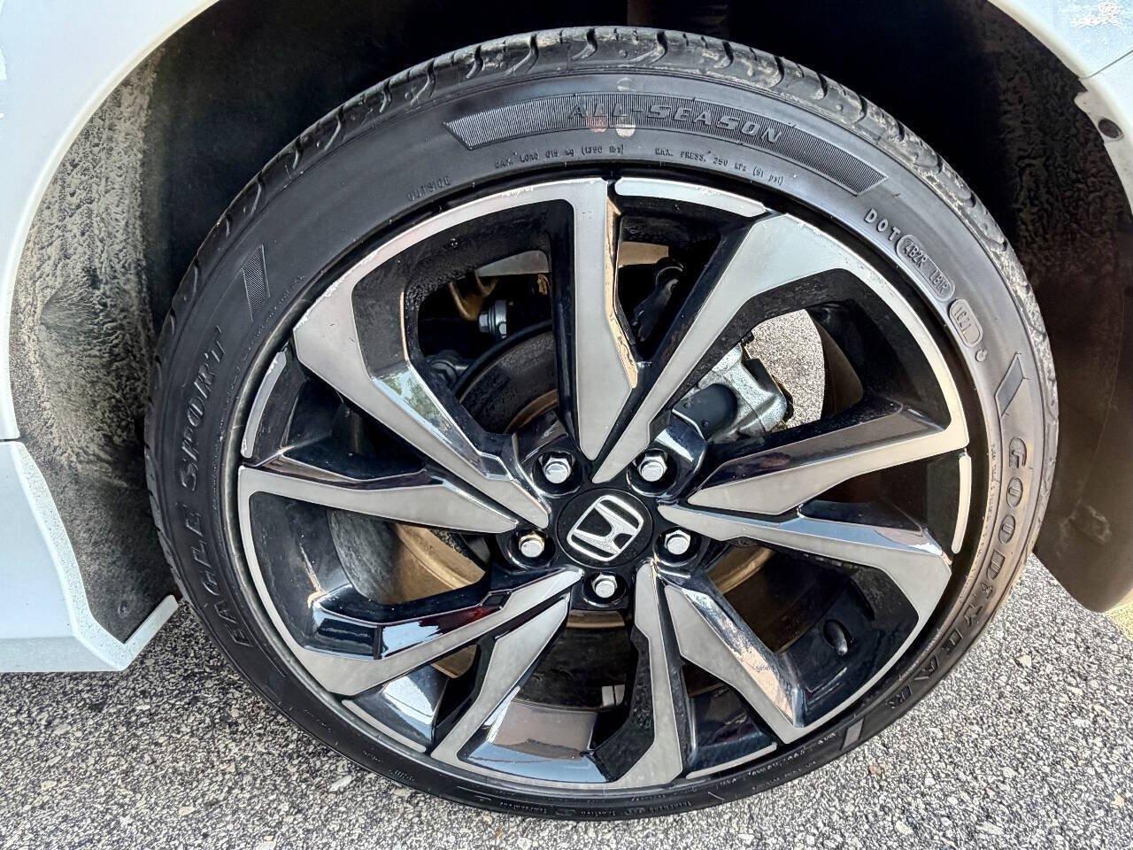Used 2021 Honda Civic Sport image 14
