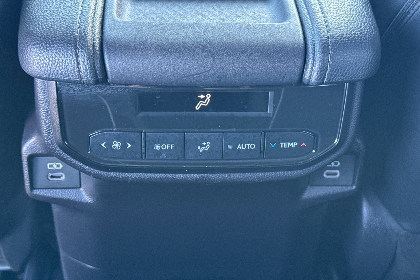 Certified 2025 Toyota Grand Highlander AWD image 16