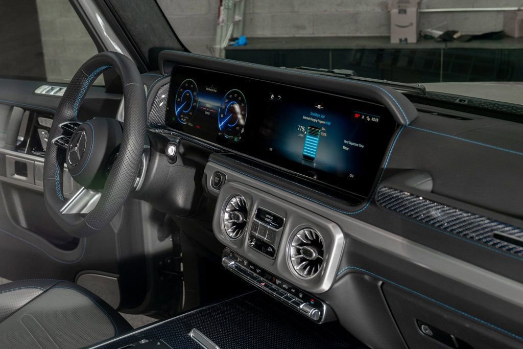 Used 2025 Mercedes-Benz G 580 w/ EQ Technology image 15