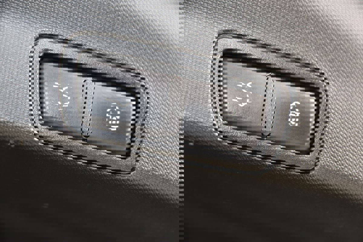 Used 2020 Alfa Romeo Stelvio Ti Sport w/ Quick Order Package 22S Sport image 56