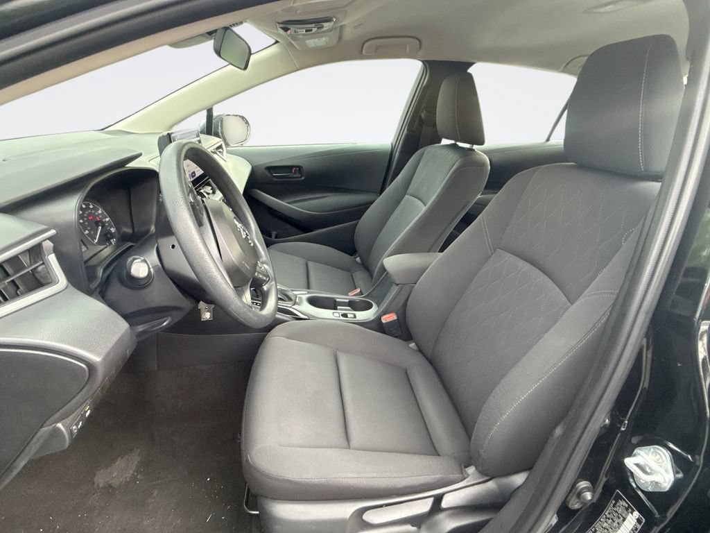 Used 2024 Toyota Corolla LE FWD image 13