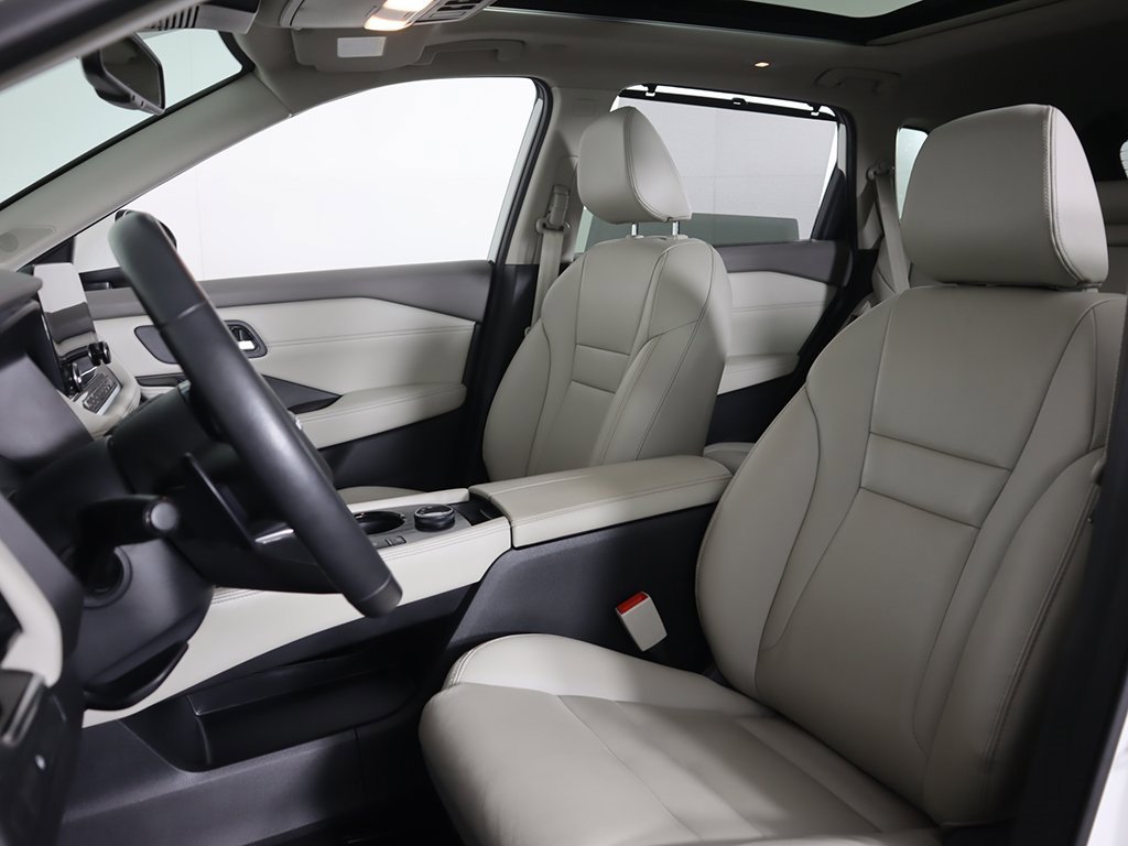 Used 2023 Nissan Rogue SL w/ SL Premium Package image 31