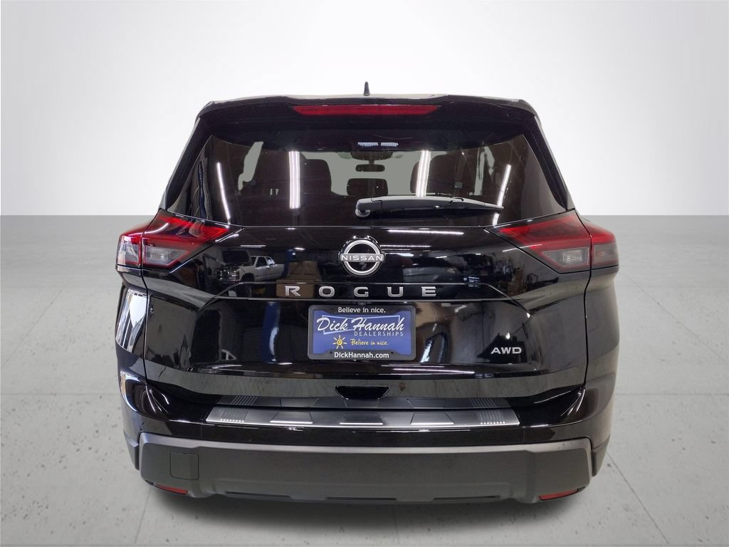 Used 2026 Nissan Rogue SV w/ Cold Weather Package AWD/4WD image 13
